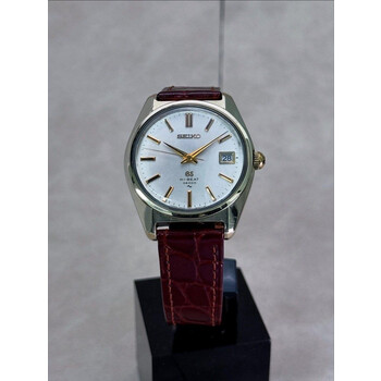 36mm • 1968 Grand Seiko 4522-8000 45GS Gold Cap Hi-Beat 36000vph Manual Winding